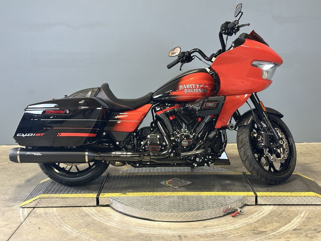 CVO® Road Glide® ST