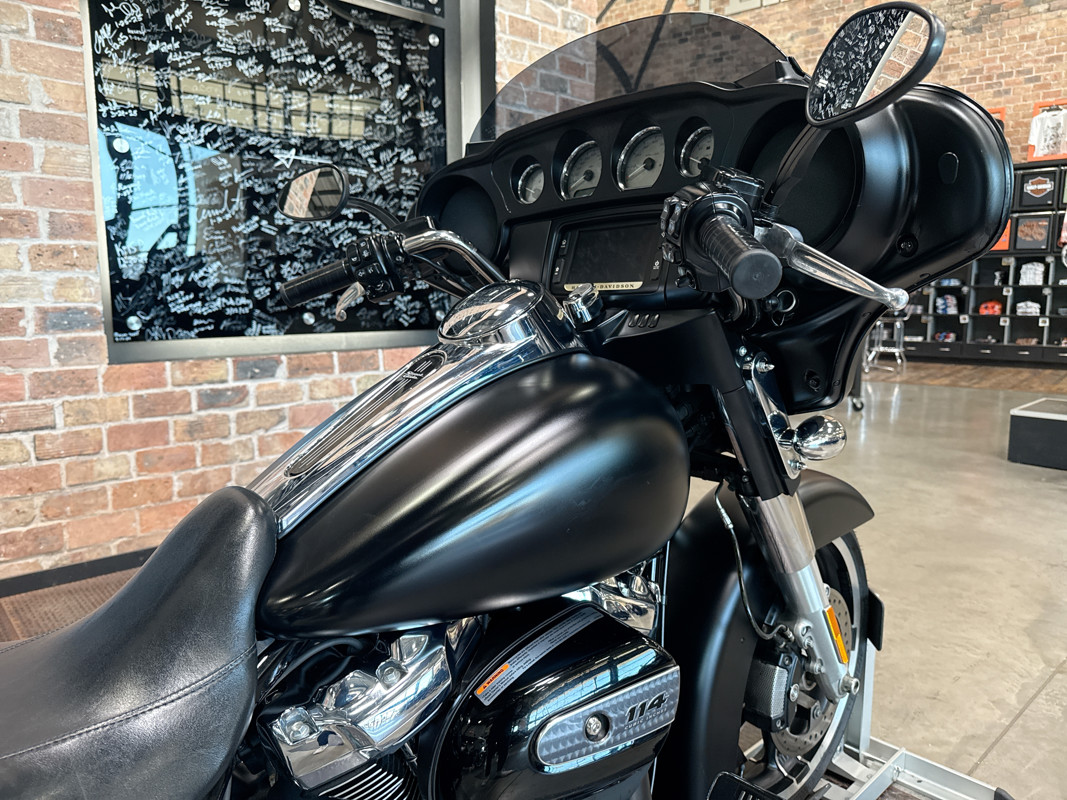 Street Glide® Special