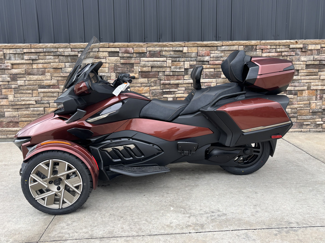 Spyder RT Sea-To-Sky
