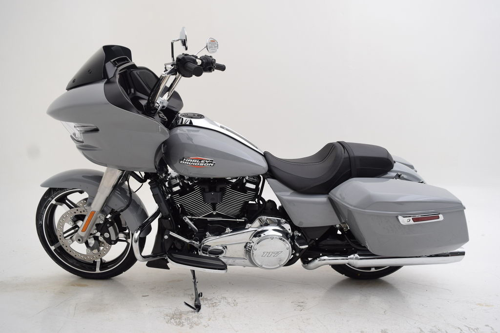 Road Glide®