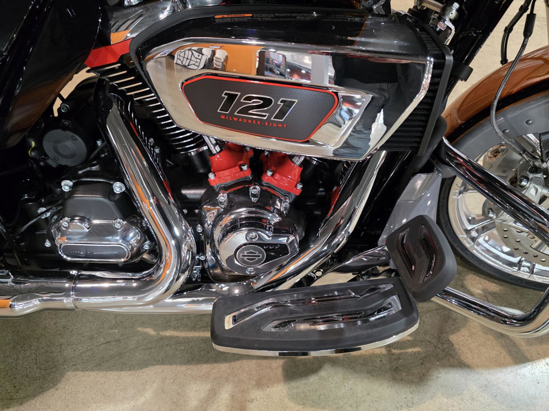 CVO® Street Glide®