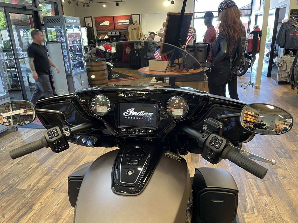 Roadmaster PowerPlus Dark Horse 112