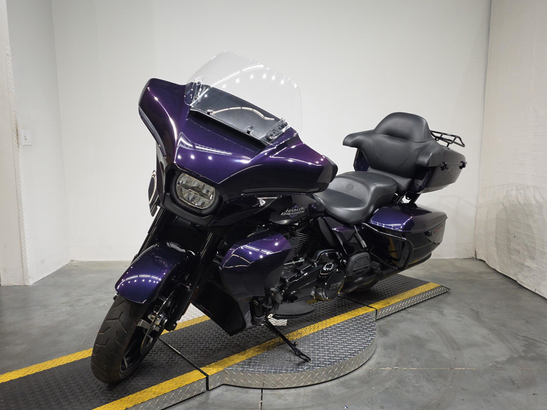 Street Glide® Ultra