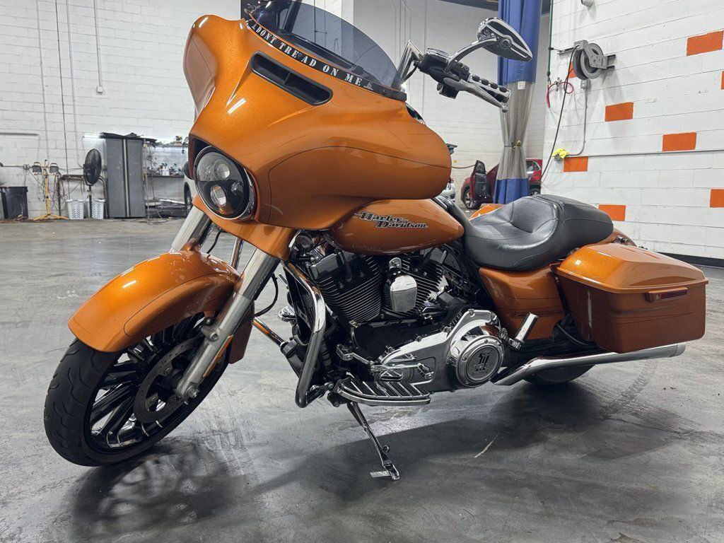 Street Glide® Special