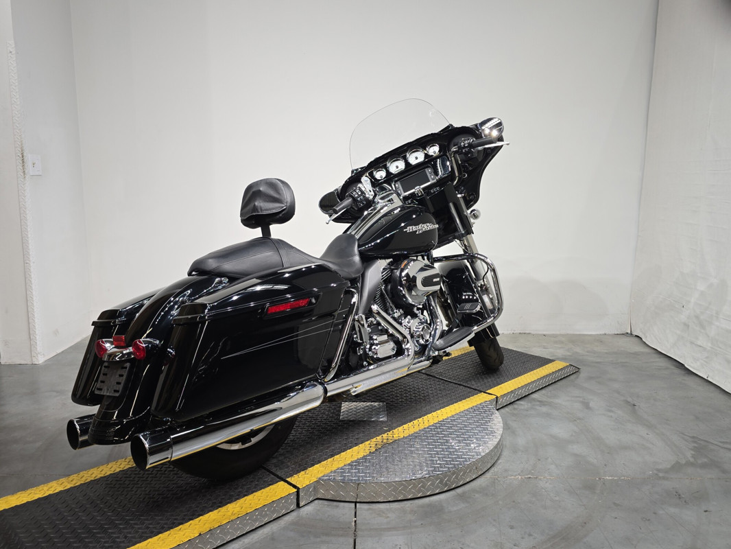 Street Glide® Special