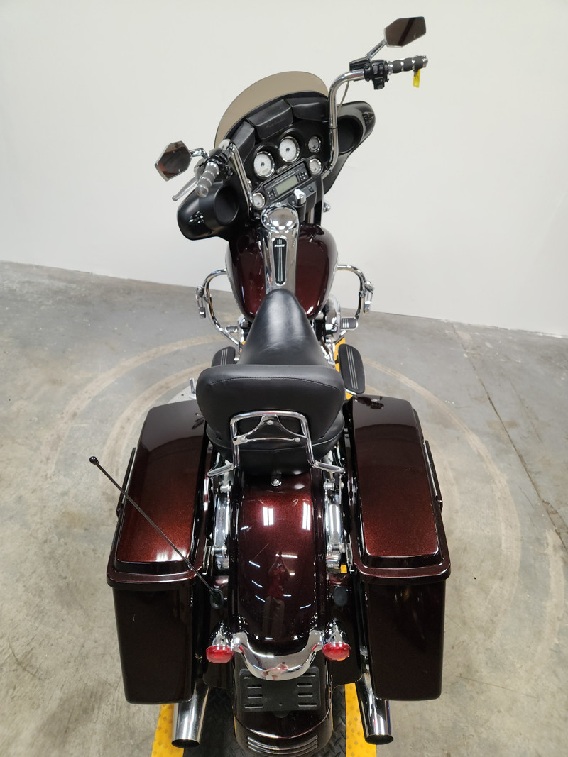Street Glide®