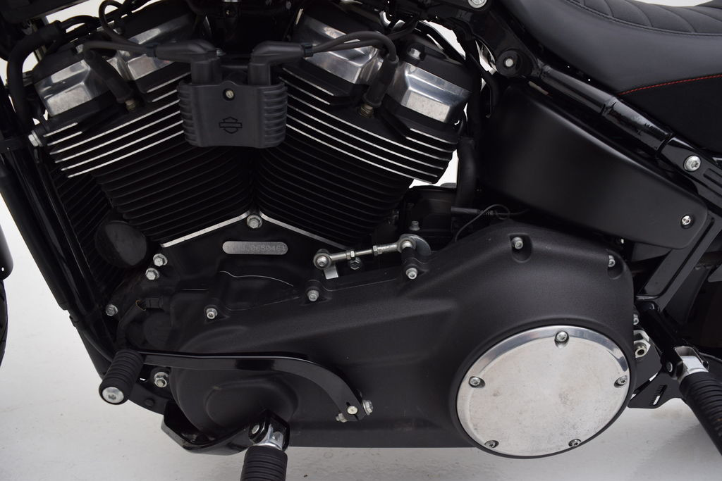 Softail® Street Bob®