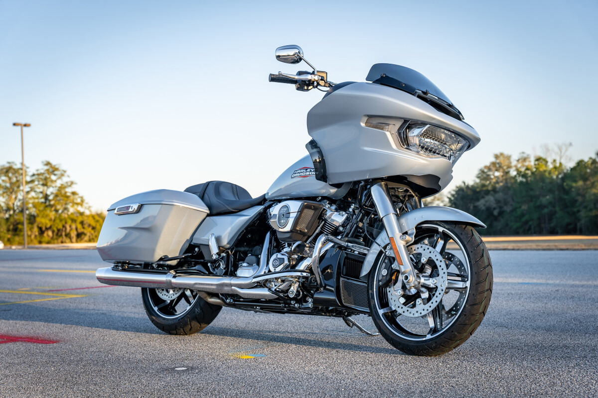 Road Glide®