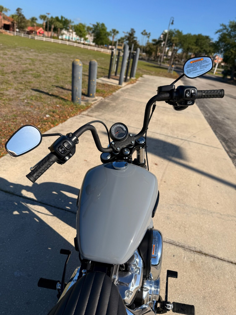 Street Bob®