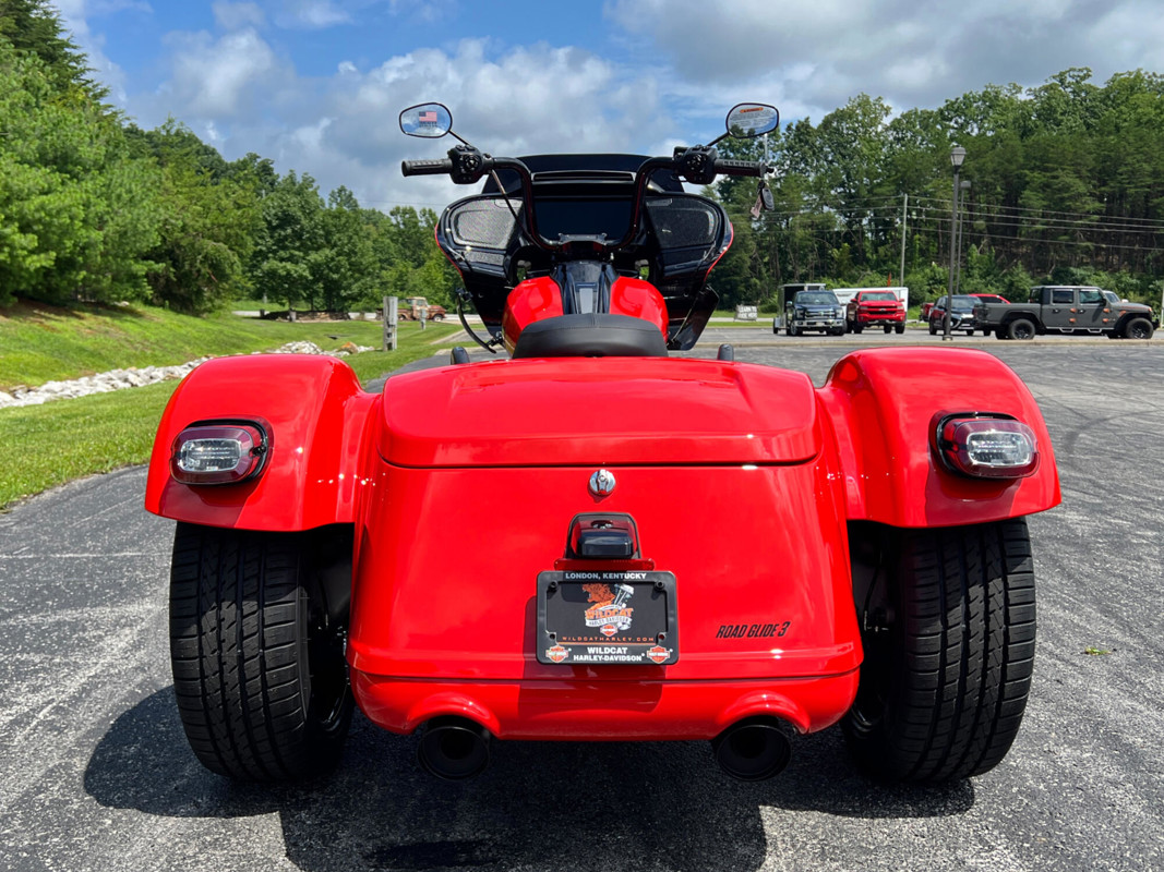 Road Glide® 3