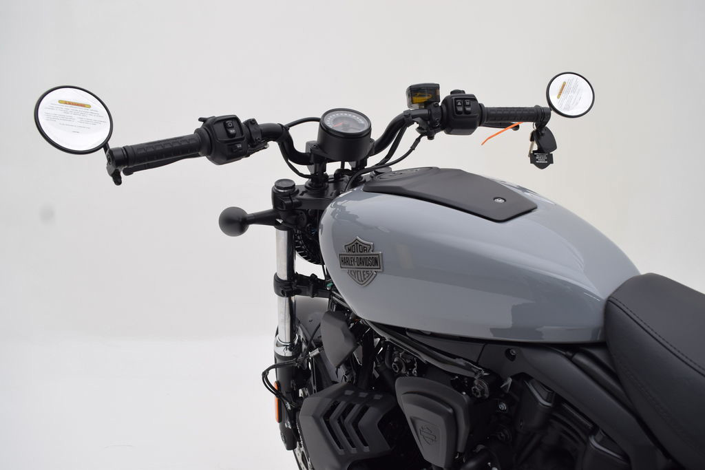 Nightster