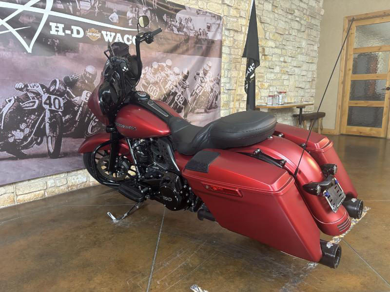 Street Glide® Special