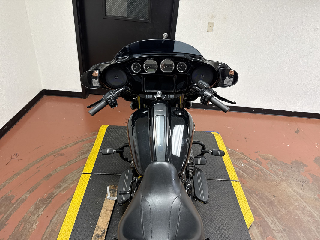 Street Glide® Special