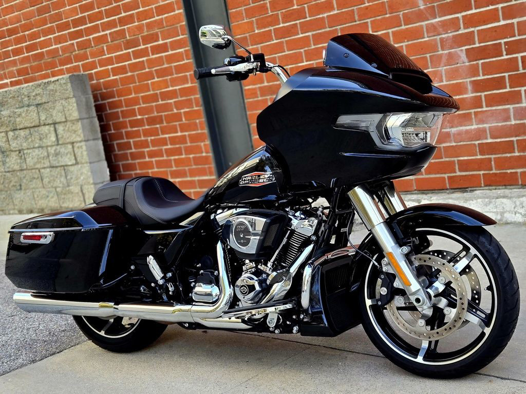 Road Glide®