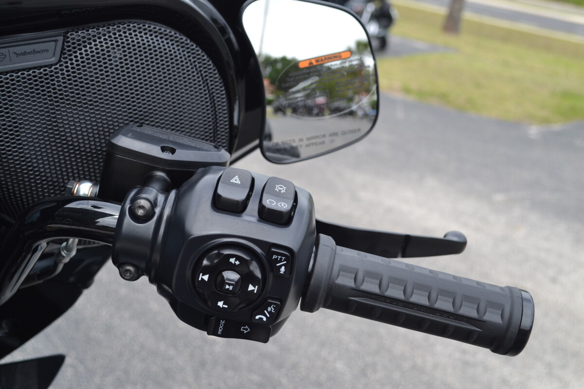 Street Glide® Limited