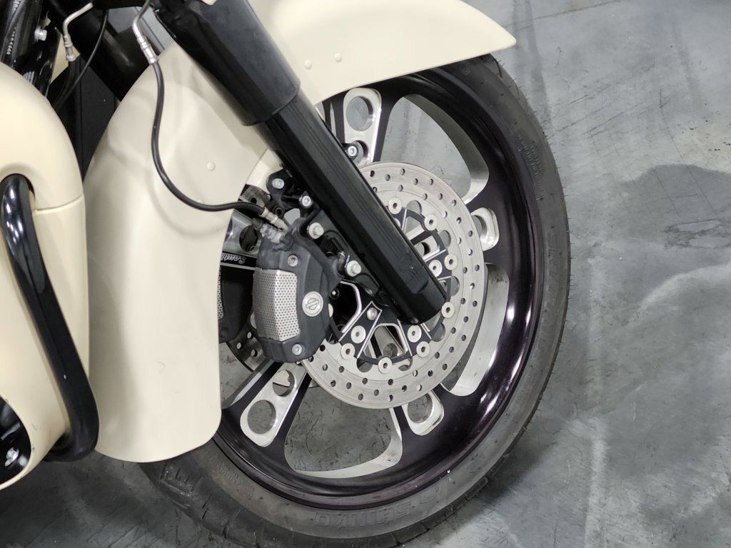 Street Glide® Special