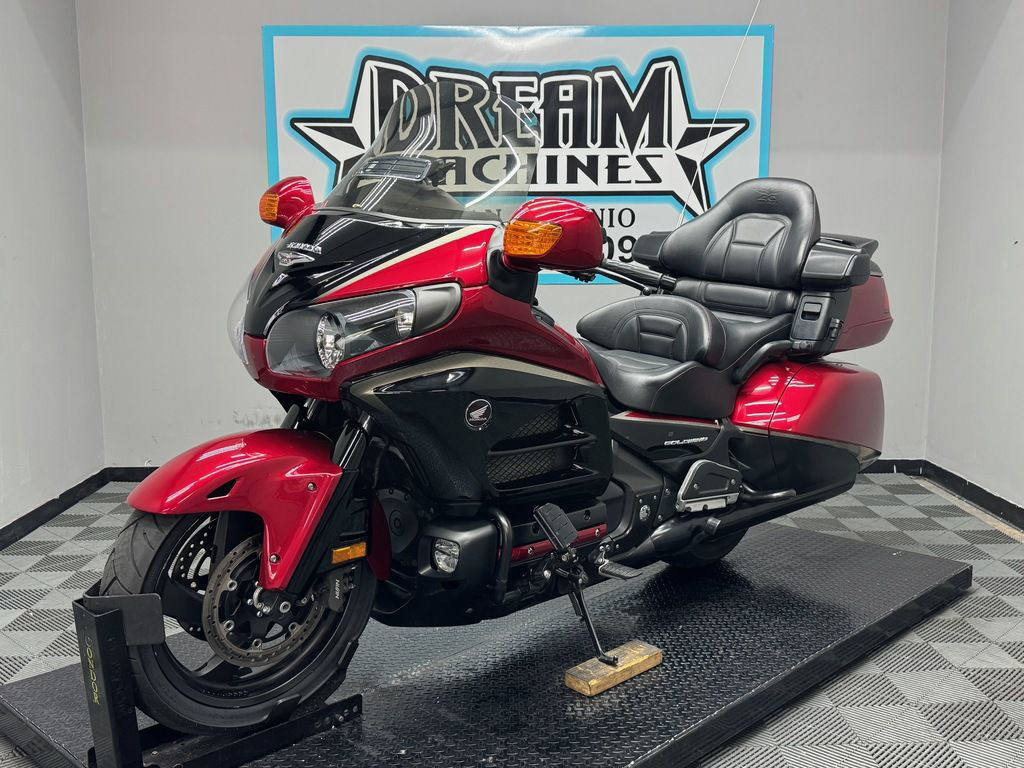 Gold Wing® Audio Comfort