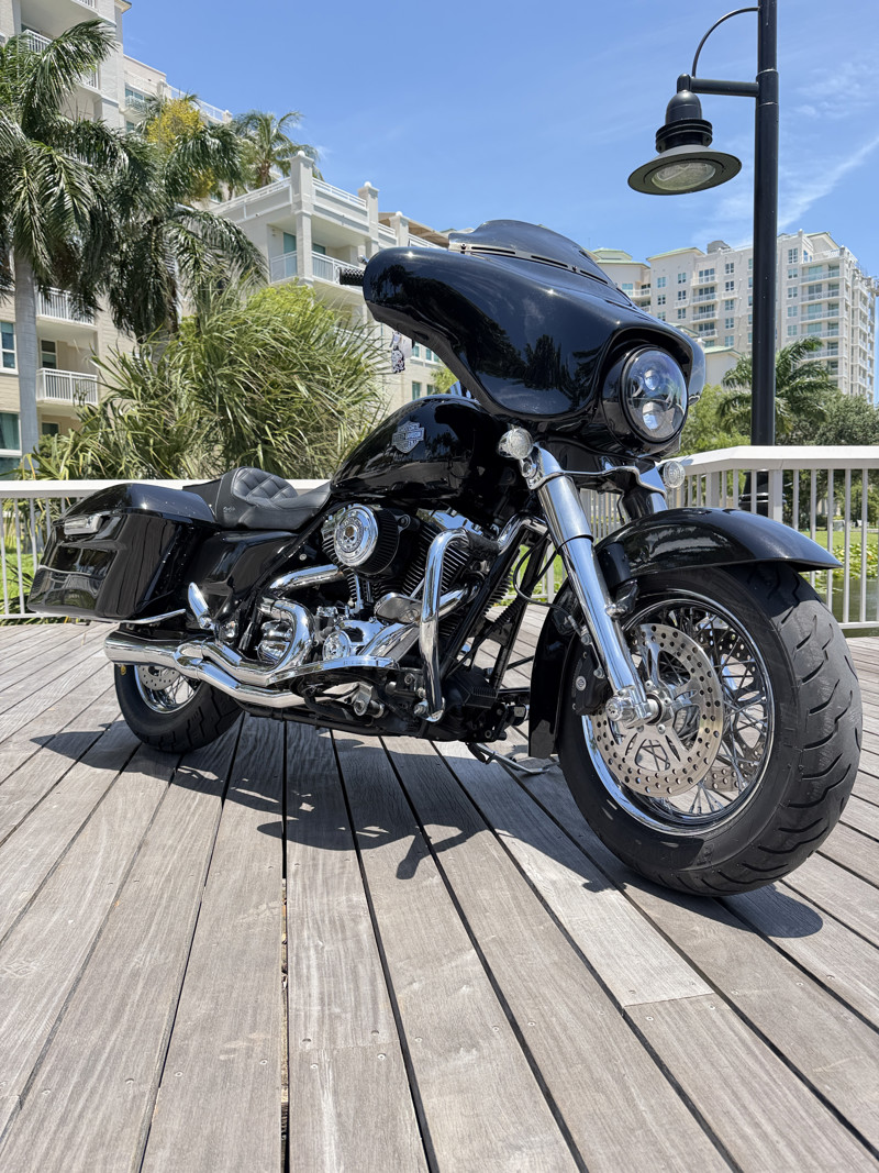 Street Glide®