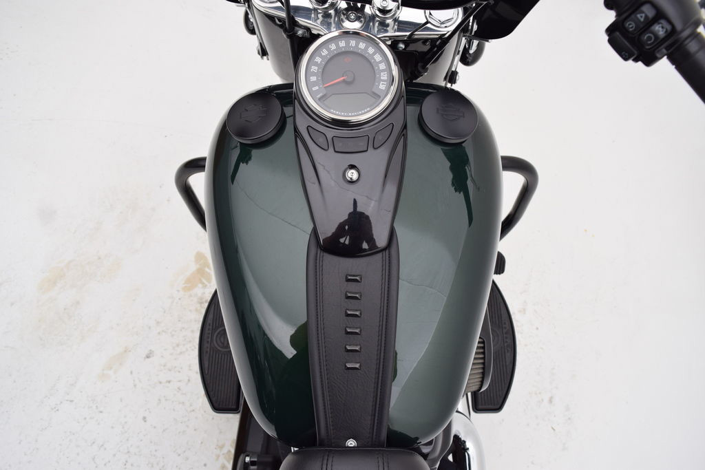 Softail® Heritage Classic 114