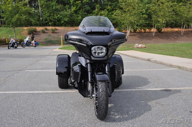Street Glide® 3 Limited