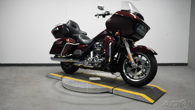 Road Glide® Ultra