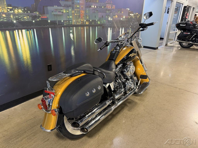 Softail® Deluxe