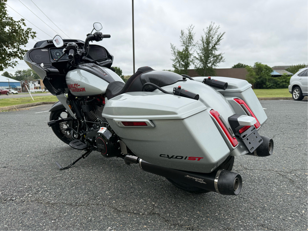 CVO® Road Glide® ST