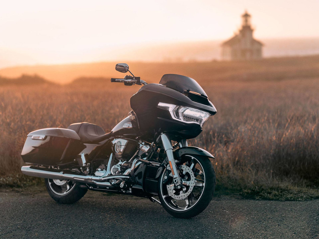 Road Glide®