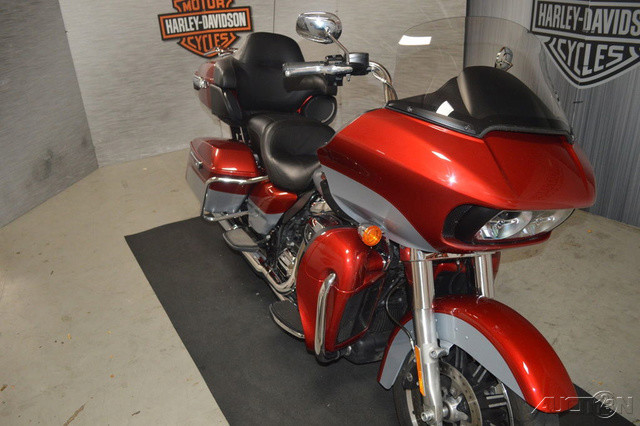 Road Glide® Ultra