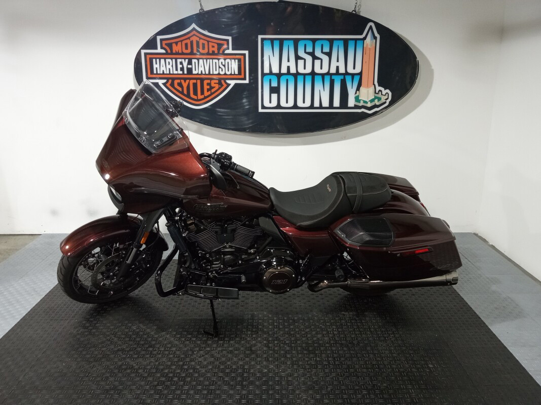 CVO® Street Glide®