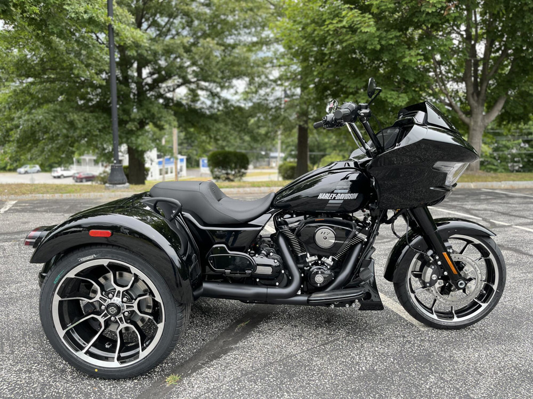 Road Glide® 3