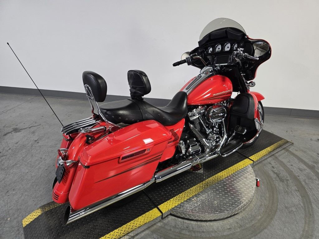 Street Glide® Special