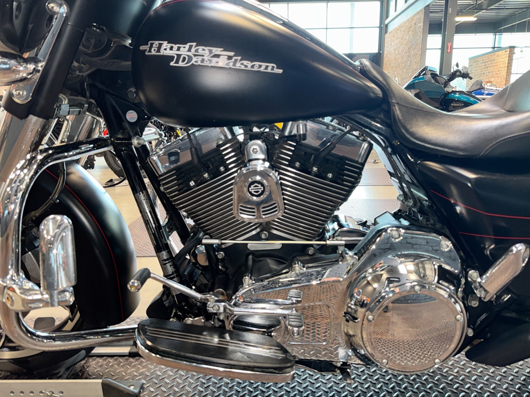 Street Glide® Special