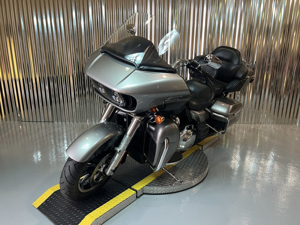Road Glide® Ultra