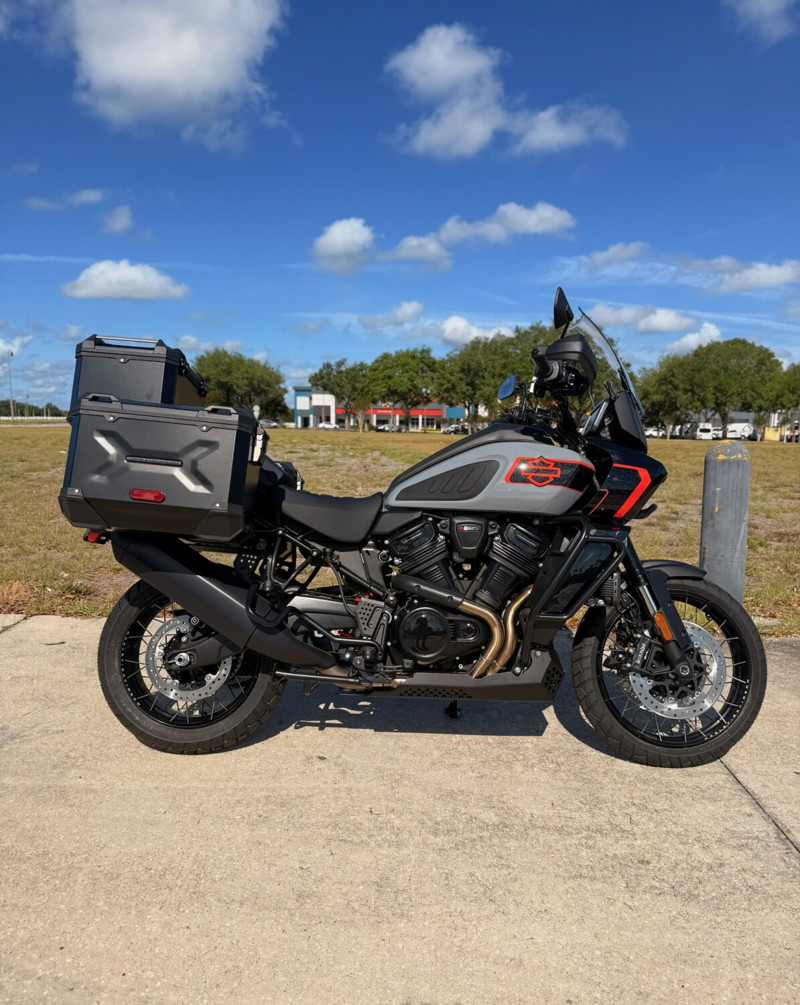 Pan America® 1250 Limited