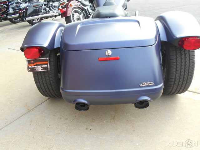 Road Glide® 3