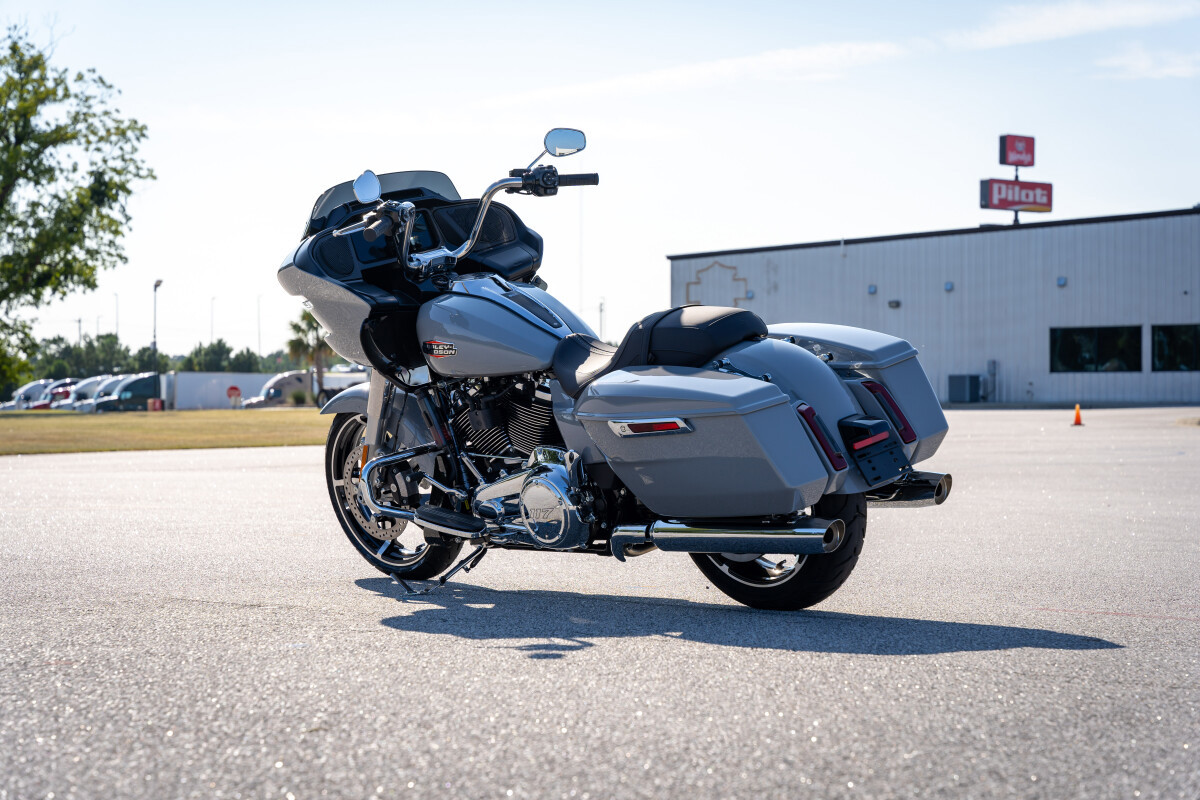 Road Glide®