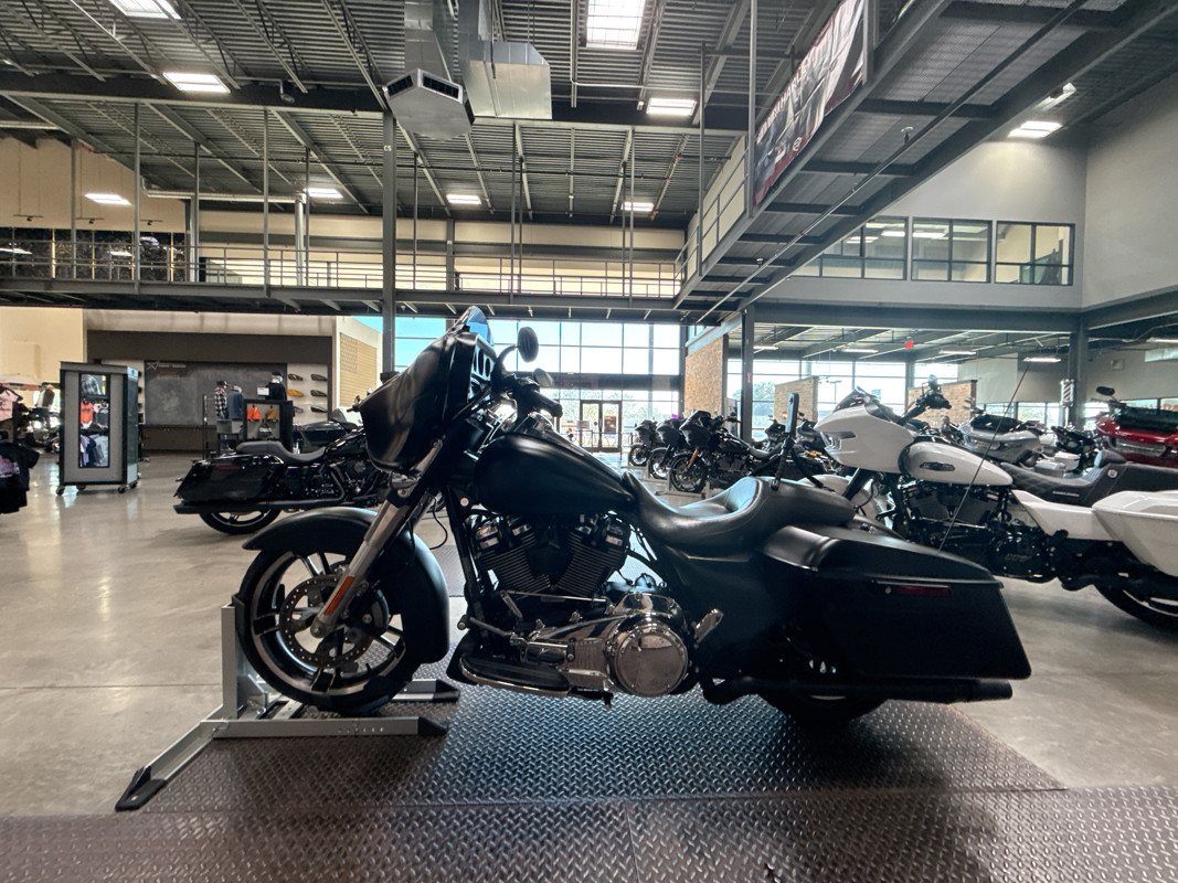 Street Glide® Special