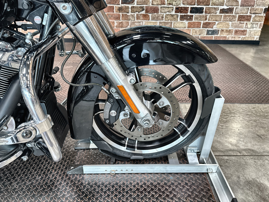 Street Glide® Special