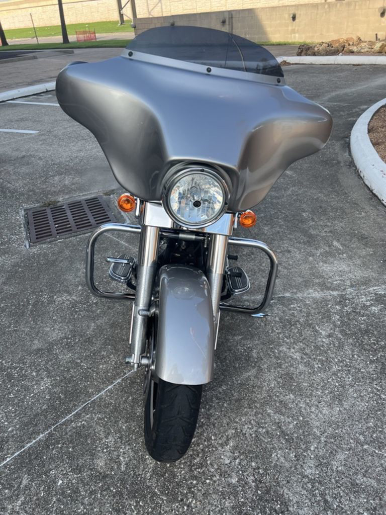 Street Glide®