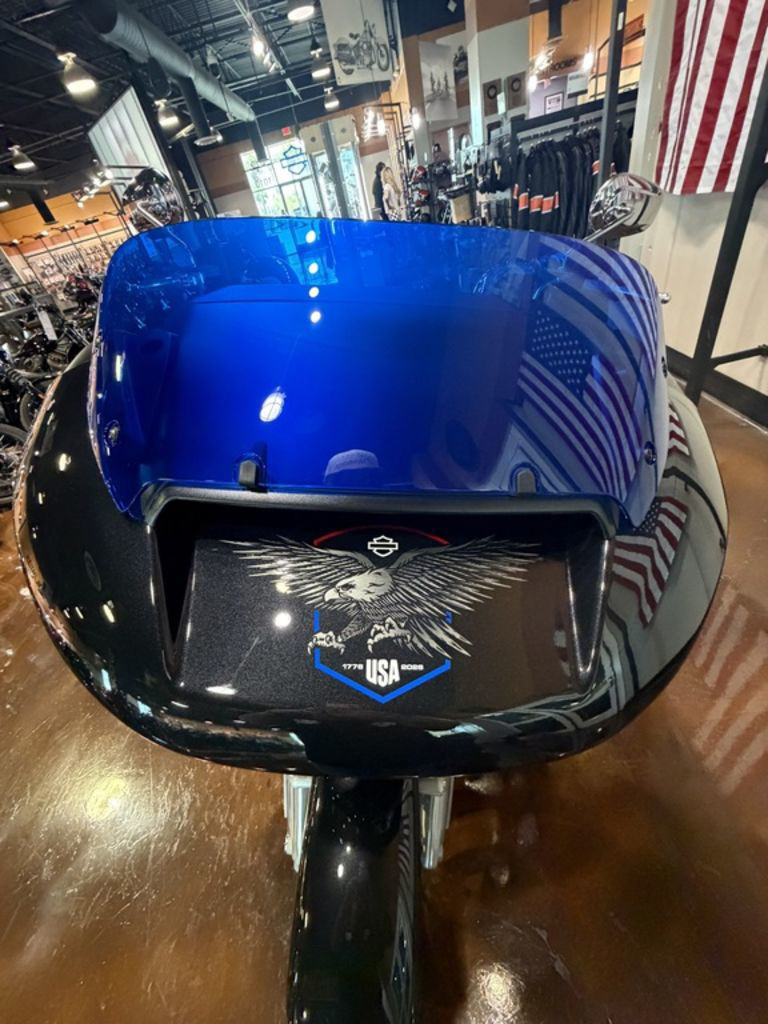 Road Glide®