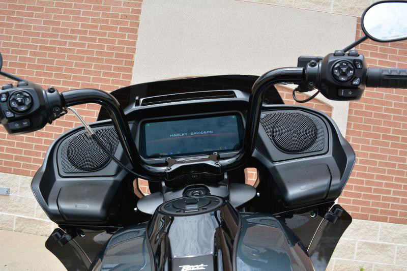 Road Glide®