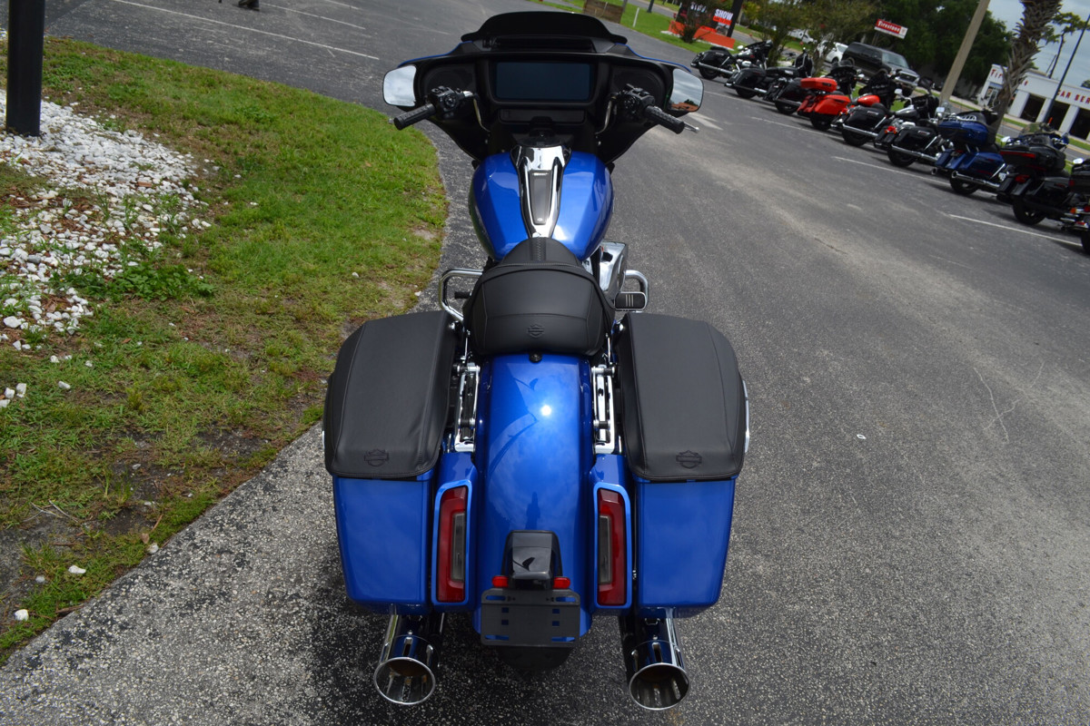 Street Glide®