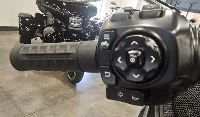 Road Glide®