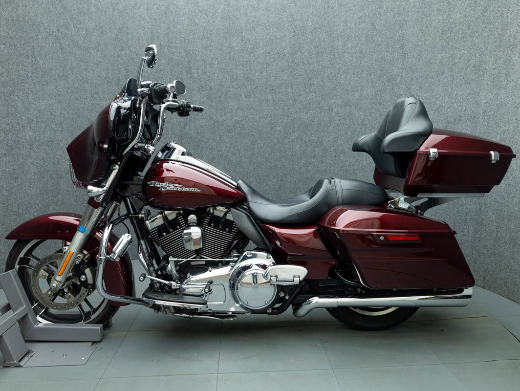 Street Glide® Special