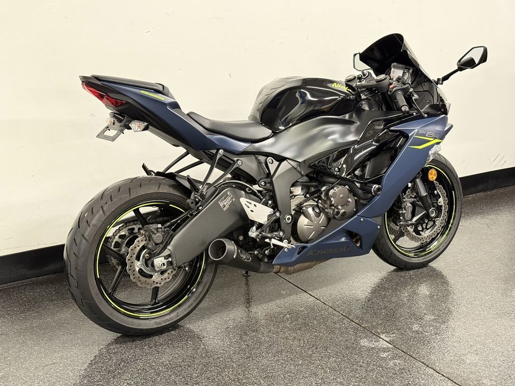 Ninja ZX-6R