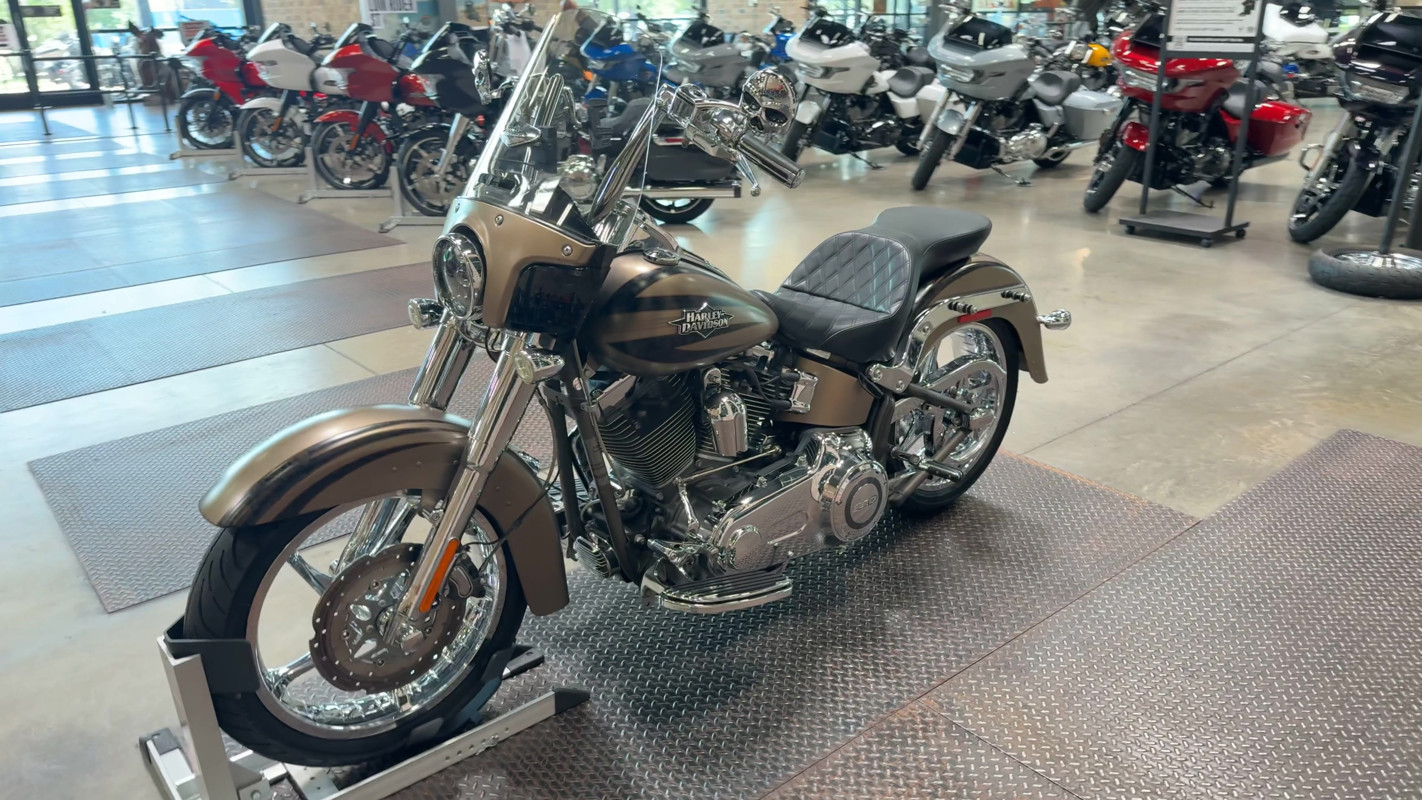 CVO® Softail® Convertible