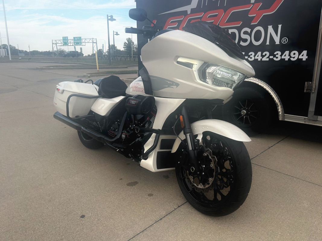 CVO® Road Glide® ST
