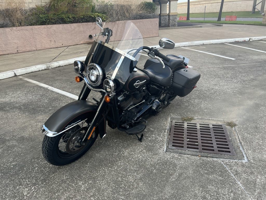Softail® Heritage Classic 114