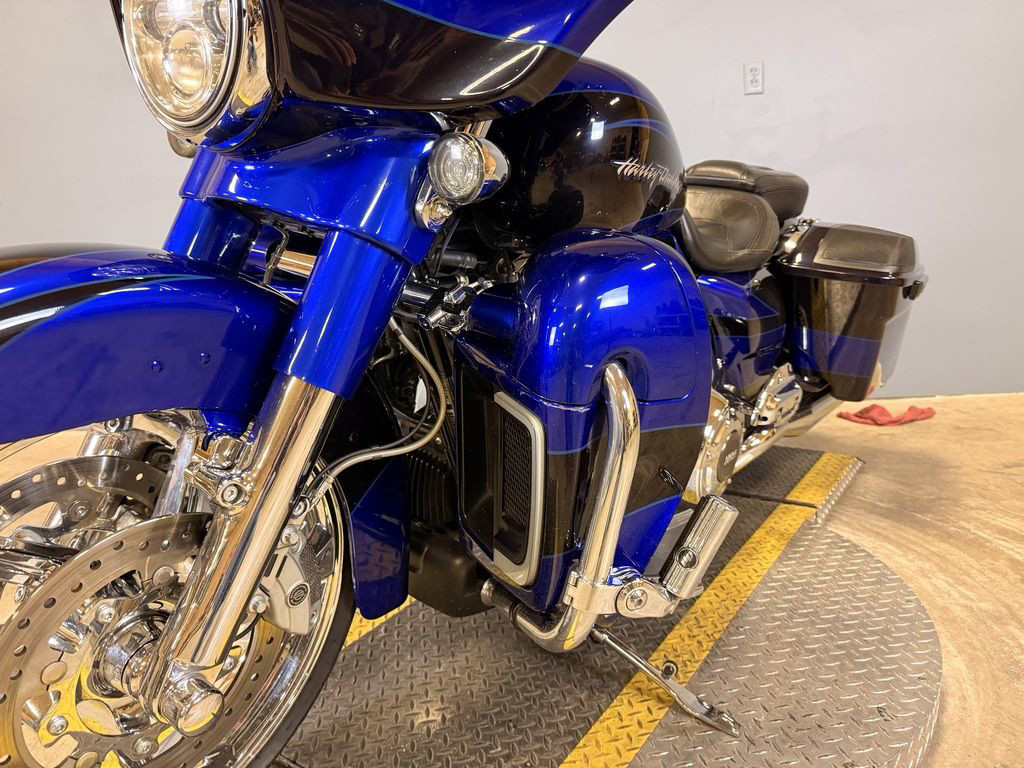 CVO® Street Glide®